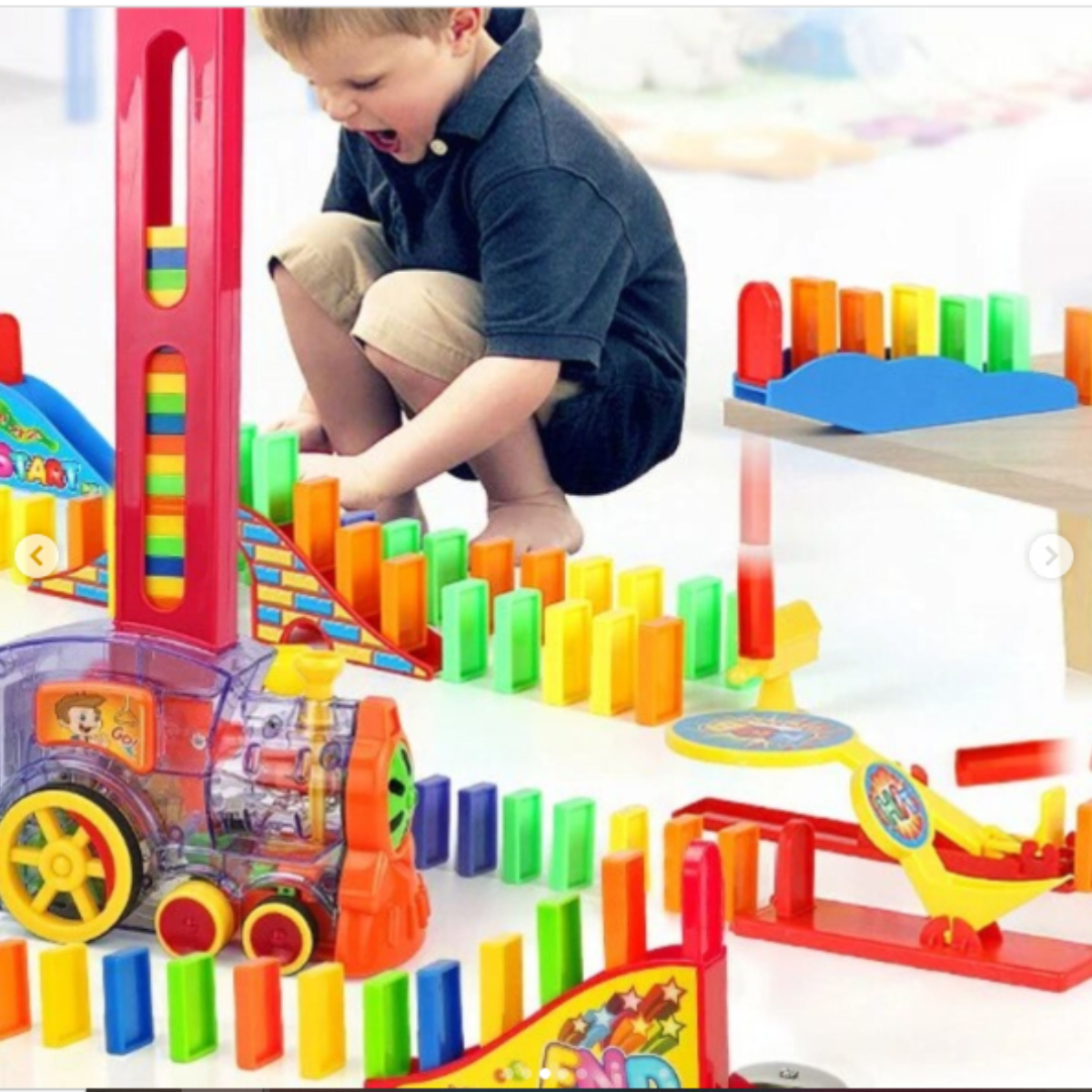 Tren de Dominó Mecánico 60 PCS